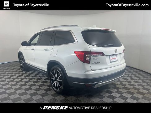 Used 2022 Honda Pilot Elite image 3