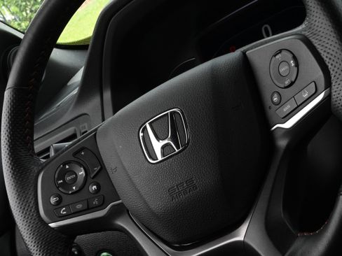 Used 2024 Honda Passport TrailSport image 31