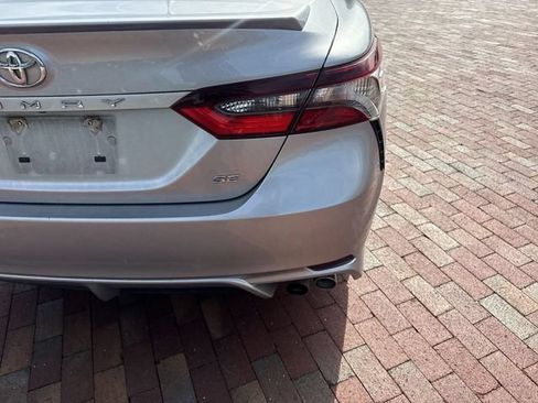 Used 2022 Toyota Camry SE FWD image 12