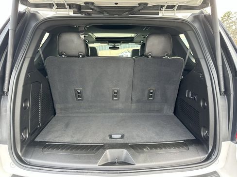 Used 2021 Chevrolet Tahoe LT w/ LT Signature Package image 43