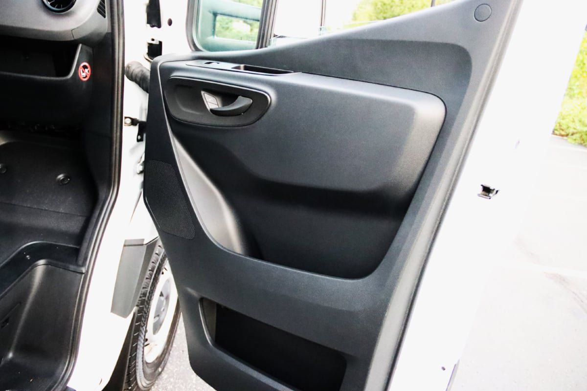 Used 2024 Mercedes-Benz Sprinter 3500 image 31
