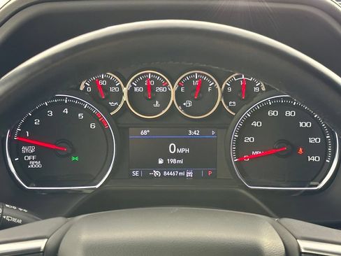 Used 2021 Chevrolet Tahoe Z71 w/ Z71 Signature Package AWD/4WD image 33