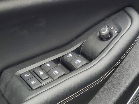 New 2026 Jeep Grand Cherokee Limited image 14