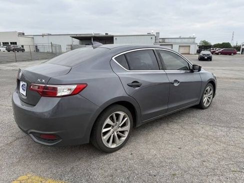 Used 2018 Acura ILX FWD image 3