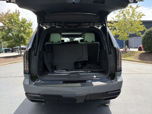 Used 2026 Cadillac Escalade Platinum Sport w/ LPO, Floor Liner Package AWD/4WD image 53