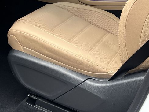 New 2026 Mercedes-Benz GLE 350 4MATIC image 19