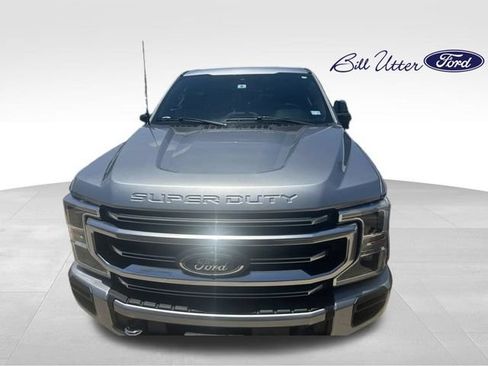 Used 2022 Ford F250 Platinum w/ Tremor Off-Road Package AWD/4WD image 2