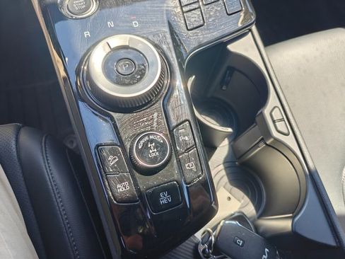Used 2023 Kia Sportage X-Line AWD/4WD image 19