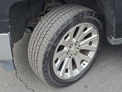 Used 2015 Chevrolet Silverado 1500 LTZ Z71 image 29