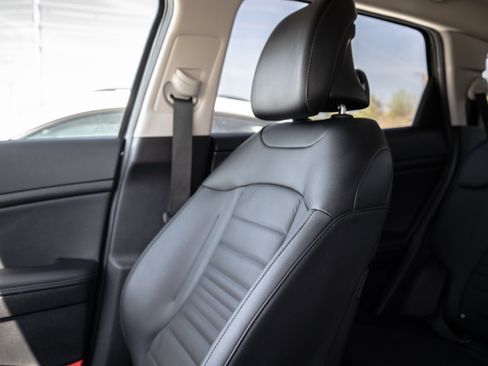 Used 2023 Kia Sportage SX image 23