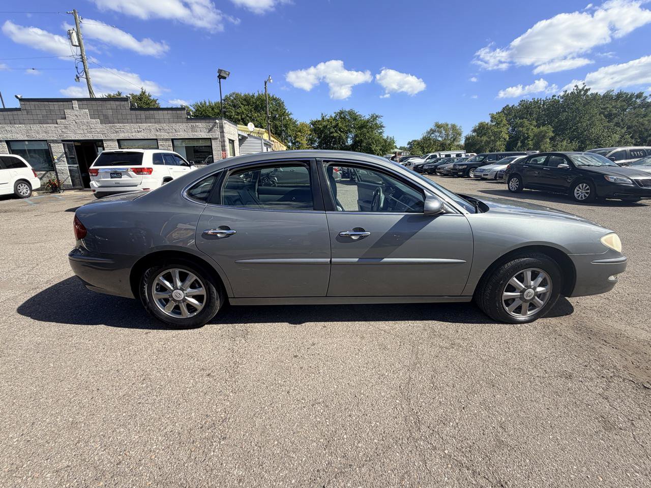 Used 2007 Buick LaCrosse CXL FWD image 8