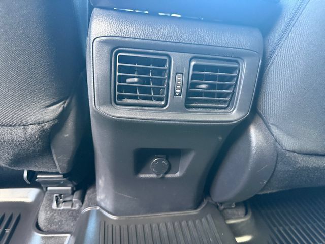 Certified 2024 Toyota RAV4 LE AWD/4WD image 15