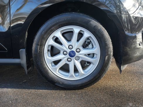 Used 2023 Ford Transit Connect XLT w/ Trailer Tow Package image 11