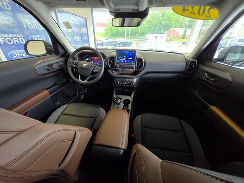 New 2024 Ford Bronco Sport Outer Banks w/ Tech Package AWD/4WD image 28