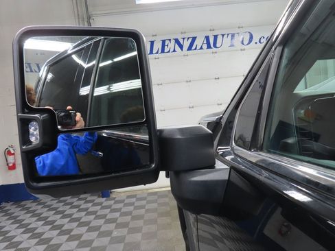 Used 2024 GMC Sierra 3500 SLT w/ SLT Premium Package image 58