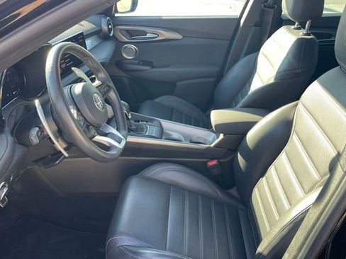 Used 2024 Alfa Romeo Tonale Veloce image 10