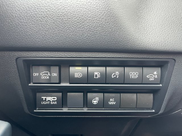 Used 2023 Toyota Sequoia TRD Pro AWD/4WD image 26