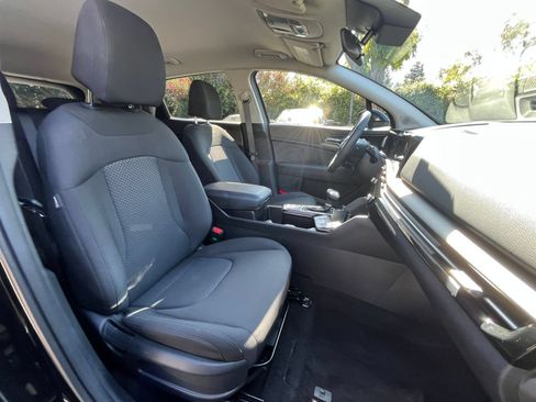 Used 2026 Kia Sportage LX FWD image 36