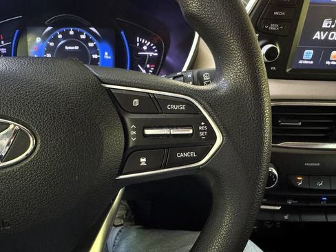 Used 2019 Hyundai Santa Fe SEL FWD image 26