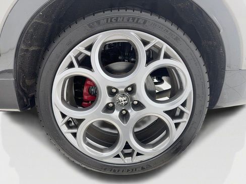 New 2024 Alfa Romeo Tonale Veloce AWD/4WD image 50