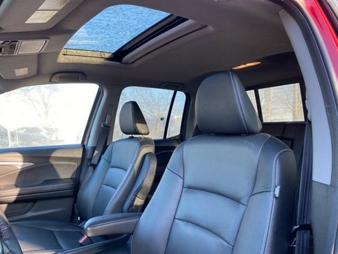 Certified 2023 Honda Ridgeline RTL image 2