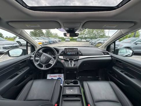 Used 2025 Honda Odyssey EX-L image 11