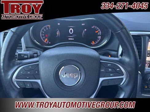 Used 2018 Jeep Grand Cherokee Limited w/ Luxury Group II image 25