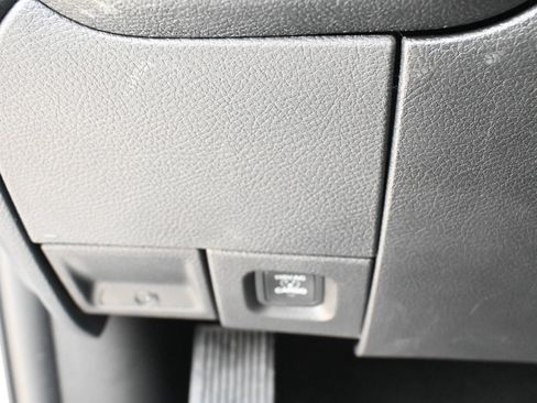 New 2026 RAM 3500 Tradesman AWD/4WD image 9