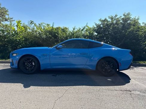 Used 2024 Ford Mustang GT RWD image 5