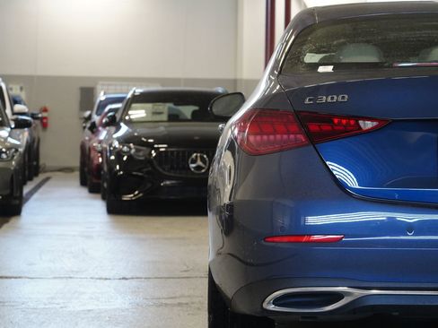 New 2026 Mercedes-Benz C 300 4MATIC Sedan image 12