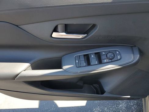 New 2026 Nissan Sentra SV w/ SV Convenience Package FWD image 21