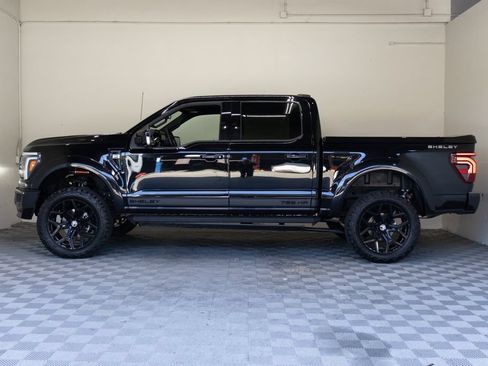 Used 2025 Ford F150 Lariat w/ Equipment Group 502A High AWD/4WD image 7
