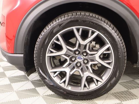 Used 2025 Ford Explorer Platinum w/ Ultimate Package image 20