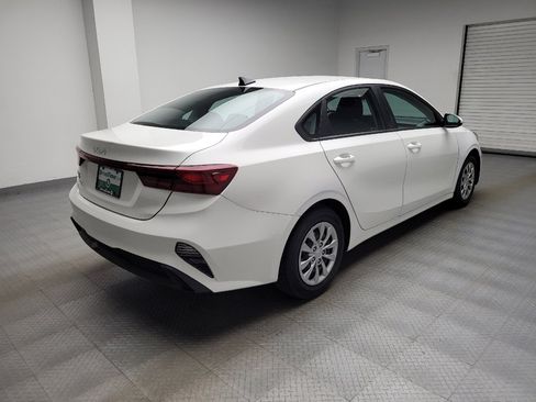 Used 2023 Kia Forte LX FWD image 9
