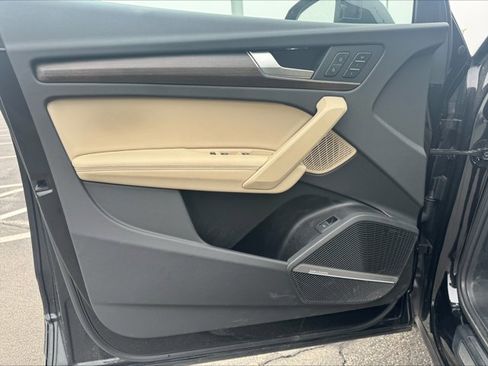 Used 2022 Audi Q5 2.0T Premium Plus image 9