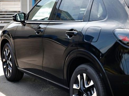 New 2026 Honda HR-V EX-L image 10