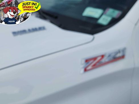 Used 2023 Chevrolet Silverado 1500 RST AWD/4WD image 5
