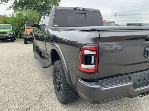 Used 2022 RAM 2500 Laramie w/ Night Edition AWD/4WD image 14