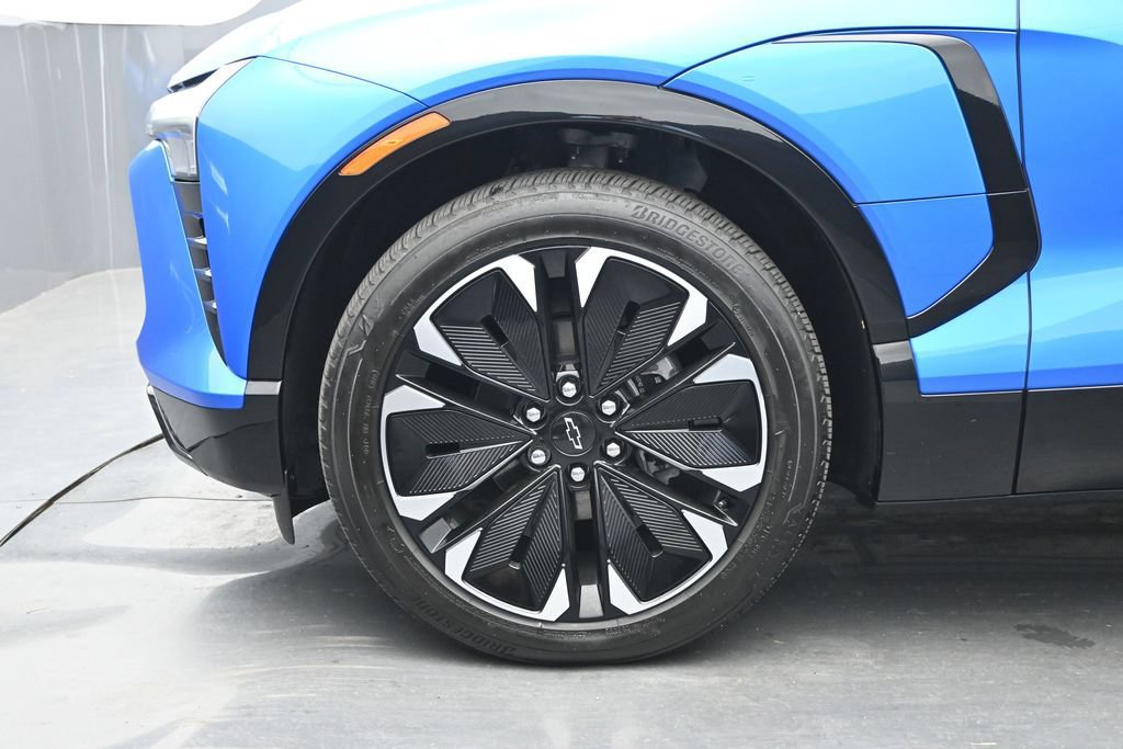 Used 2024 Chevrolet Blazer EV RS AWD/4WD image 17