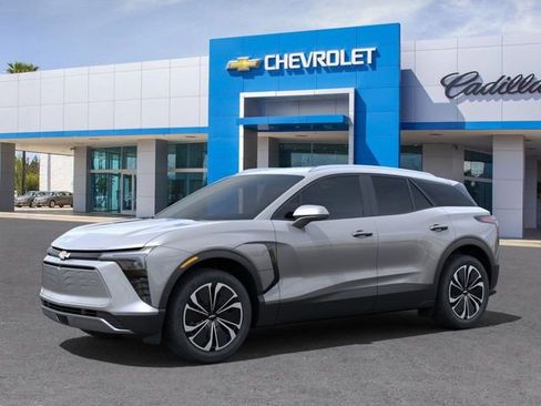 New 2025 Chevrolet Blazer EV LT image 6