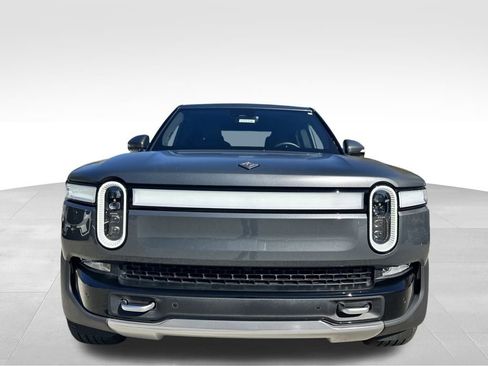 Used 2024 Rivian R1T Adventure image 3