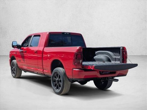 New 2026 RAM 2500 Laramie AWD/4WD image 8