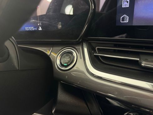 Used 2025 Chevrolet Trax ACTIV w/ Sunroof Package image 20