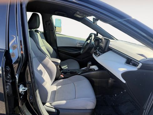 Used 2024 Toyota Corolla SE FWD image 19