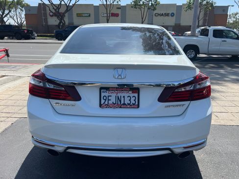 Used 2016 Honda Accord Sport image 7