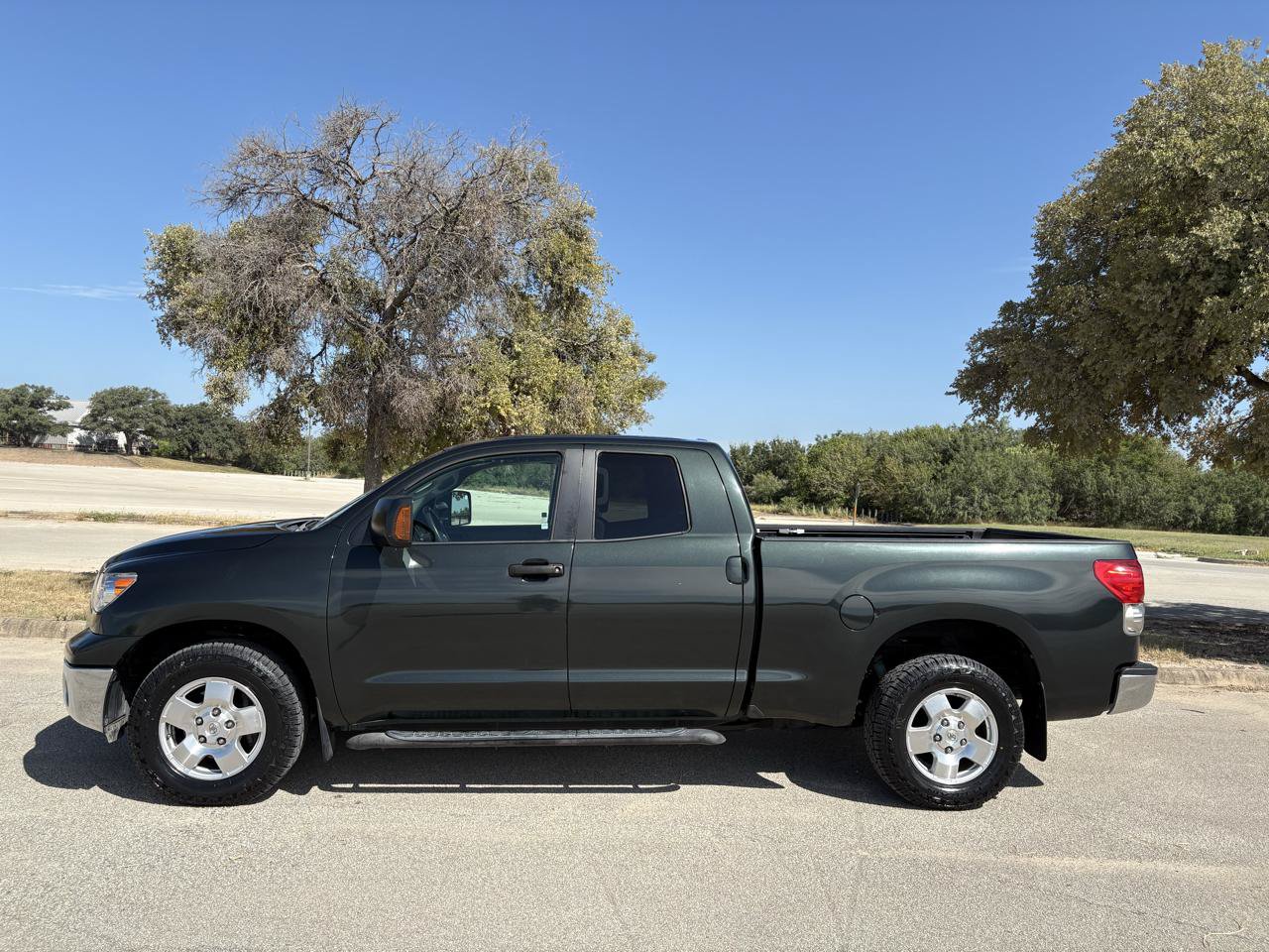 Used 2008 Toyota Tundra SR5 w/ TRD Off-Road Pkg RWD image 48