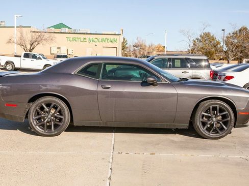 Used 2020 Dodge Challenger SXT w/ Driver Convenience Group image 4