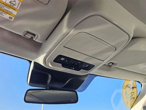 Certified 2025 Ford Expedition Max Platinum image 28