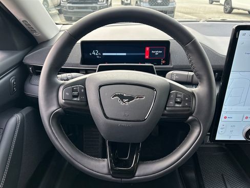 Used 2025 Ford Mustang Mach-E Select image 16