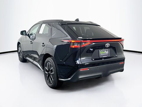 Used 2026 Toyota bZ FWD image 5